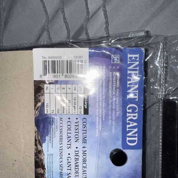 Mal Disney Descendants 2 Costume Large - Picture 6 of 6